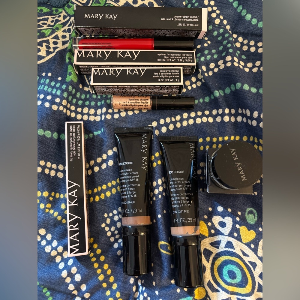 Mary Kay Concealer and CC Cream Set - Deep and Very Deep